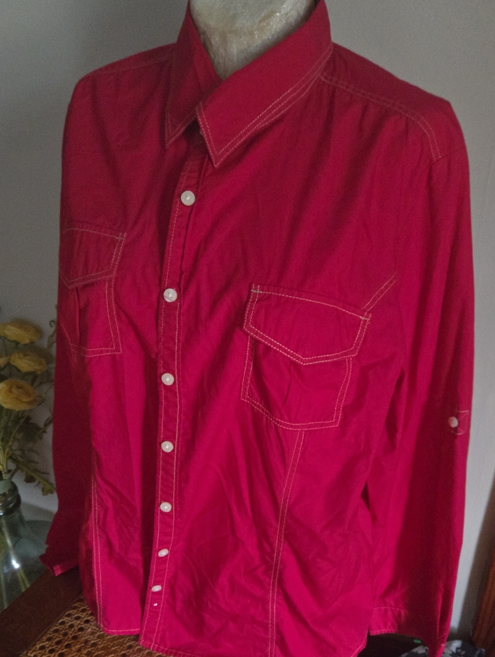 Tommy Hilfiger Button-Down Shirt with Chest Pockets Size Lg